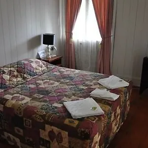 Hotel Australian
